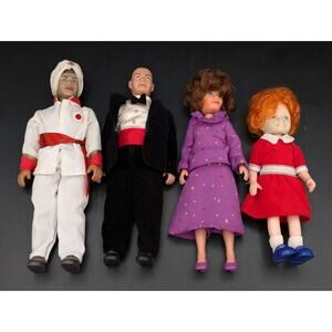 Vintage Knickerbocker Lot of 4 1982 The World of Annie 6" Dolls Annie & Punjab